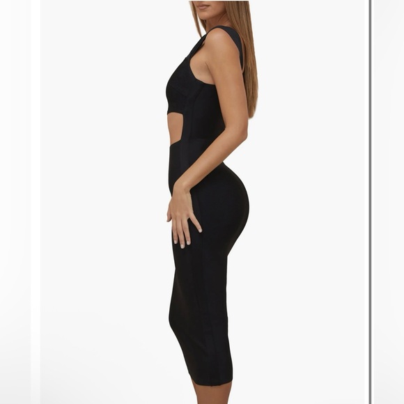 🔥House of CB: BLACK CUT OUT BANDAGE MIDI DRESS - Picture 10 of 13